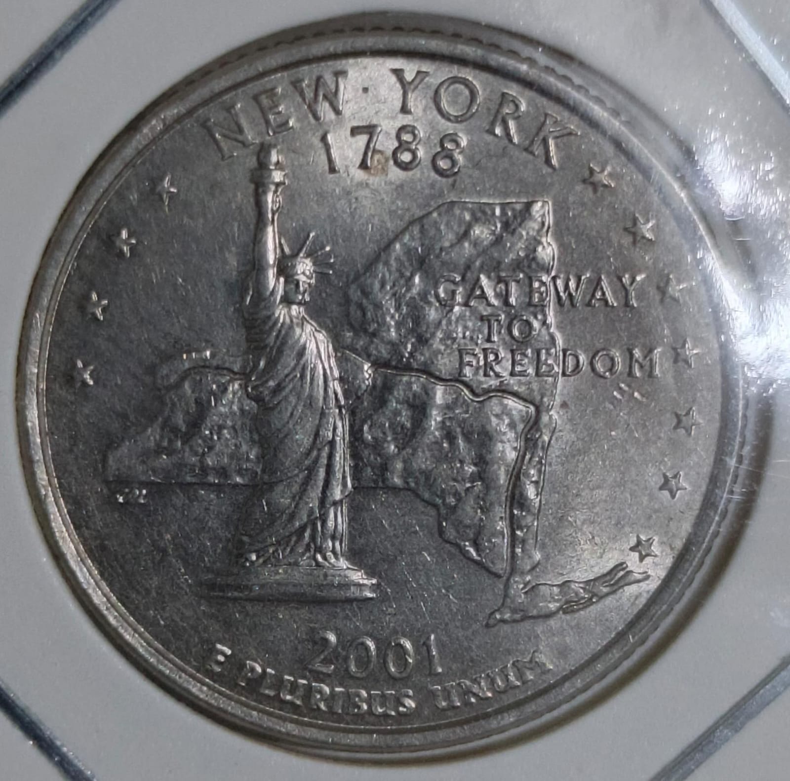 Reverso de Quarter dollar 2001 New York D